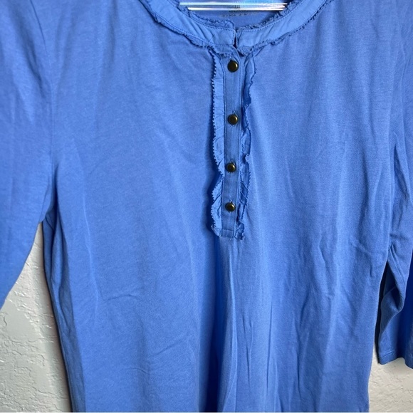 Talbots Blue Half Button Down Blouse Shirt W/ 3 Quarter Inch Sleeves - Picture 7 of 7